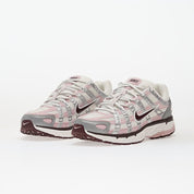 Nike W P-6000