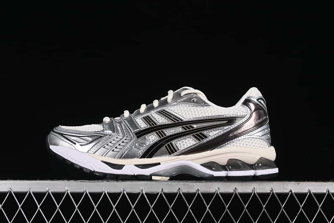 Asics Gel-Kayano 14 Crème Scarabée